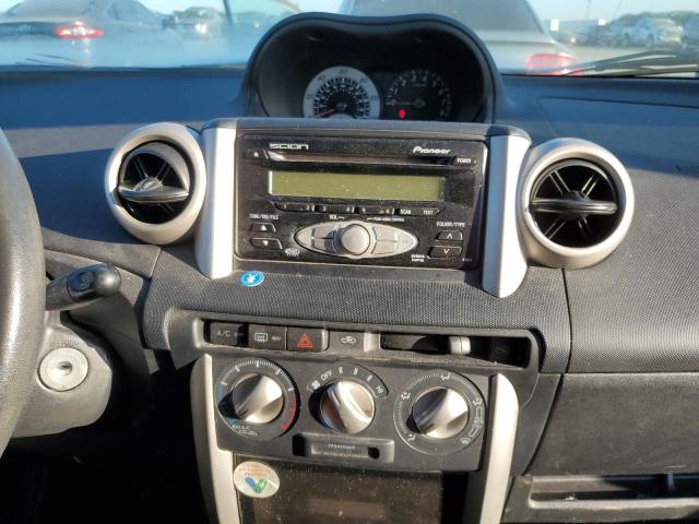 Photo 9 from auction – 2006 TOYOTA SCION XA with VIN JTKKT604265019594