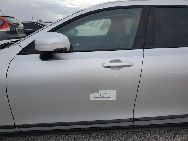 Photo 9 from auction – 2018 VOLVO V90 CROSS with VIN YV4102NK3J1028149