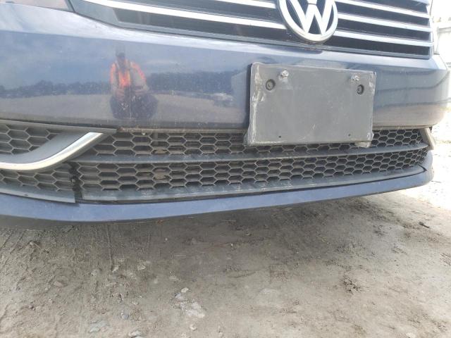 Photo 9 from auction – 2014 VOLKSWAGEN PASSAT with VIN 1VWBP7A36EC002117