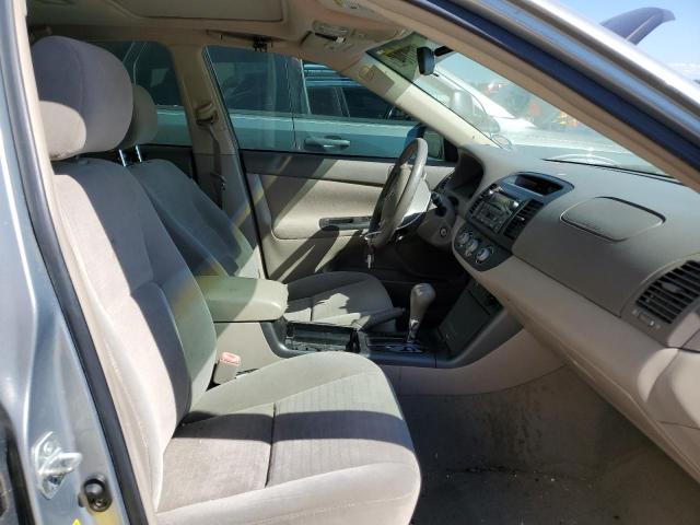 Photo 5 from auction – 2005 TOYOTA CAMRY LE with VIN 4T1BE30K55U600117