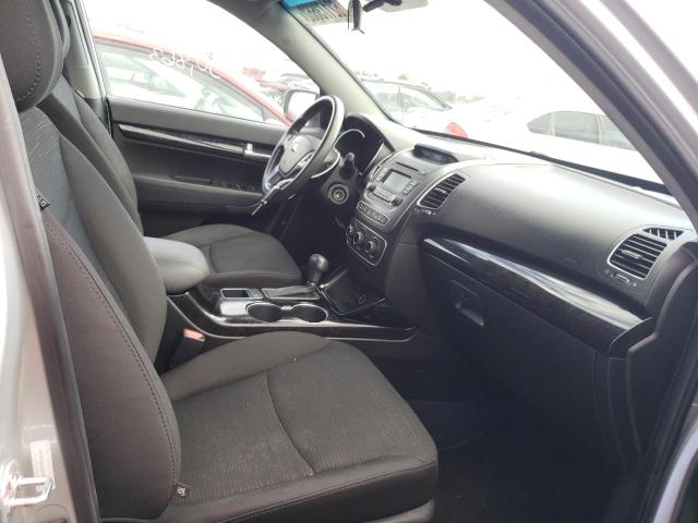 Photo 5 from auction – 2014 KIA SORENTO LX with VIN 5XYKTCA63EG429302