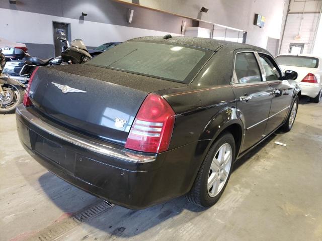 Photo 4 from auction – 2005 CHRYSLER 300C with VIN 2C3AK63H75H622850