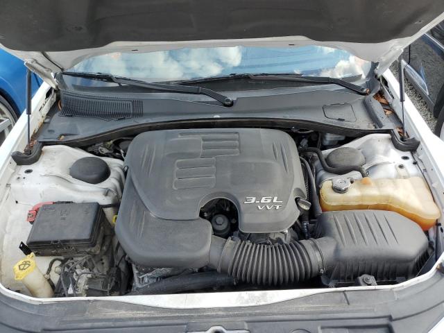 Photo 7 from auction – 2011 CHRYSLER 300 LIMITE with VIN 2C3CA5CG0BH581390