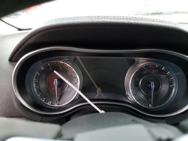 Foto 8 de la subasta – 2017 CHRYSLER 300 LIMITE con VIN 2C3CCAAG3HH593693