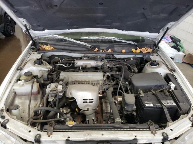 Photo 7 from auction – 2000 TOYOTA CAMRY CE with VIN 4T1BG22K6YU759069
