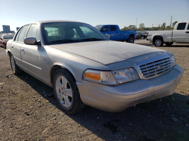 FORD CROWN VICT 2011 with VIN 2FABP7EV3BX136375 - Photo from auction