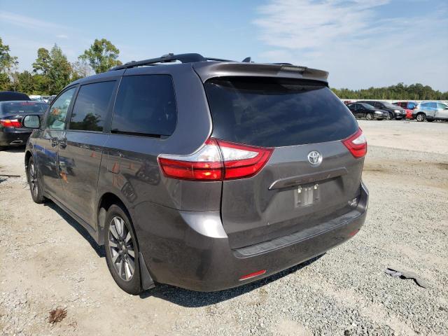 Photo 3 from auction – 2018 TOYOTA SIENNA LE with VIN 5TDJZ3DC6JS203358