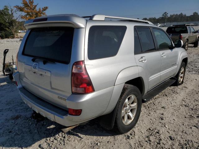 Photo 4 from auction – 2005 TOYOTA 4RUNNER SR with VIN JTEBT14R750052792