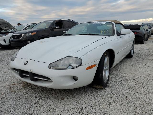 Photo 2 from auction – 1997 JAGUAR XK8 with VIN SAJGX2745VC006981