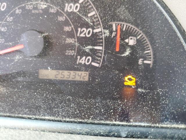 Photo 8 from auction – 2005 TOYOTA CAMRY LE with VIN 4T1BF30K65U096352