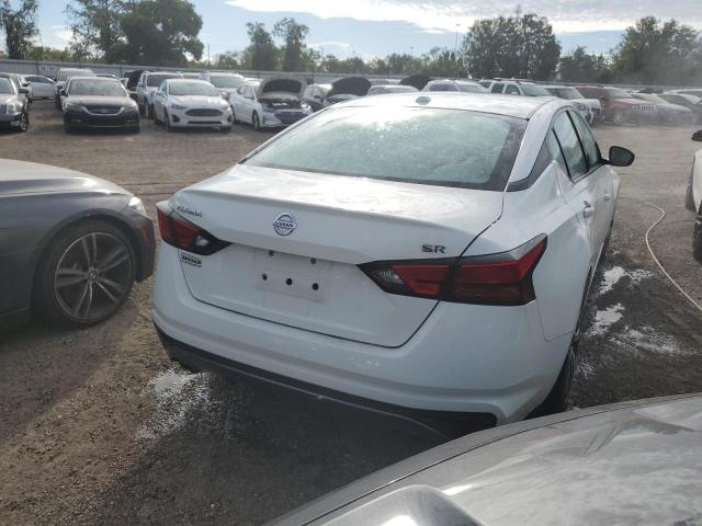 Photo 4 from auction – 2019 NISSAN ALTIMA SR with VIN 1N4BL4CV1KC171250