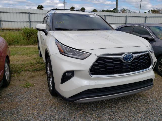 TOYOTA HIGHLANDER 2020 with VIN 5TDEBRCH0LS004198 - Photo from auction