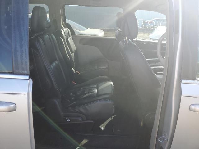 Photo 6 from auction – 2012 CHRYSLER TOWN & COU with VIN 2C4RC1BG5CR279695