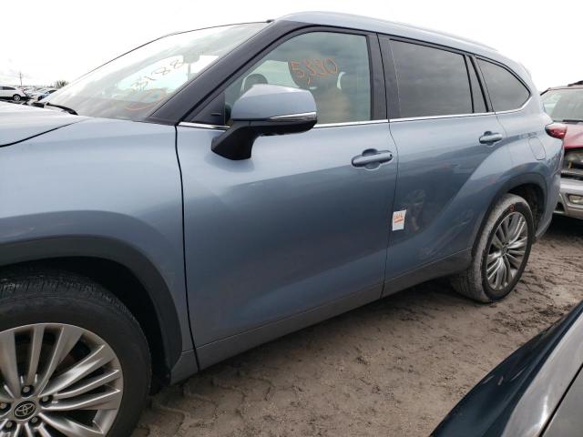 Photo 9 from auction – 2022 TOYOTA HIGHLANDER with VIN 5TDFZRAH5NS107414