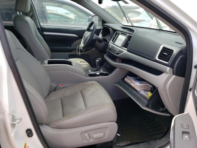 Фото 5 с аукциона – 2017 TOYOTA HIGHLANDER с VIN 5TDKZRFH8HS215635