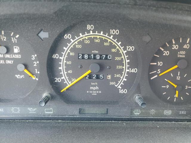 Photo 8 from auction – 1995 MERCEDES-BENZ E 320 BASE with VIN WDBEA32EXSC199989