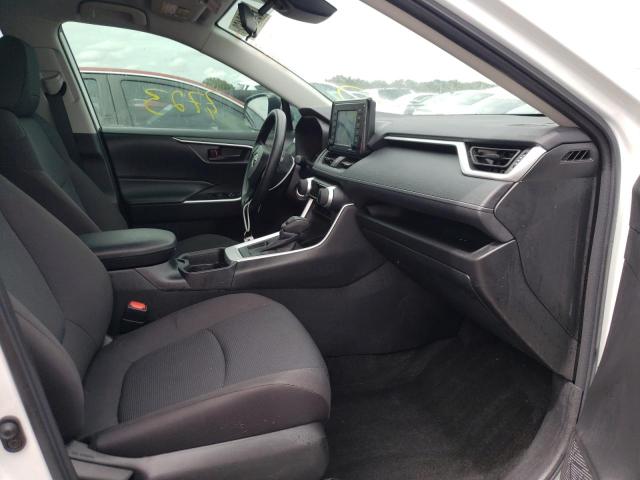Photo 5 from auction – 2021 TOYOTA RAV4 LE with VIN 2T3H1RFV5MW183162