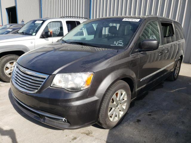 Photo 2 from auction – 2016 CHRYSLER TOWN & COU with VIN 2C4RC1BG0GR238512