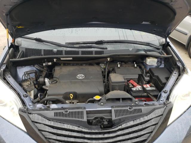 Photo 7 from auction – 2014 TOYOTA SIENNA with VIN 5TDZK3DC9ES492541