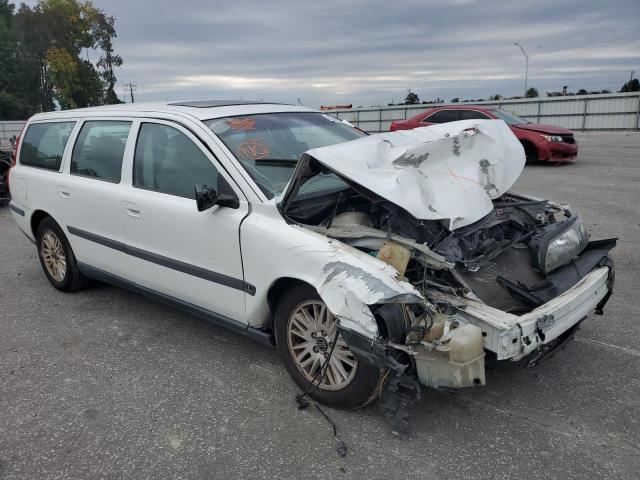 VOLVO V70 2004 with VIN YV1SW61TX42390919 - Photo from auction