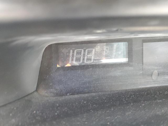 Photo 8 from auction – 2012 TOYOTA PRIUS C with VIN JTDKDTB33C1015306