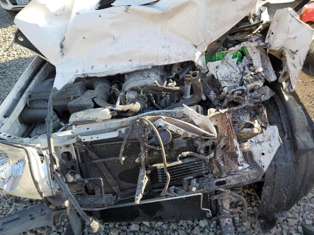 Photo 7 from auction – 2004 TOYOTA 4RUNNER SR with VIN JTEBT14R240041164