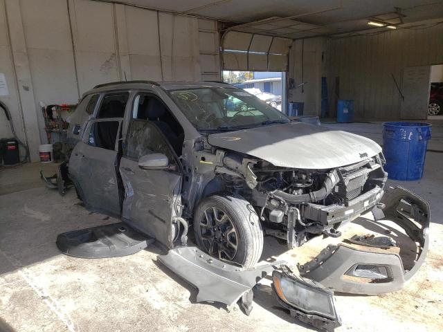 JEEP COMPASS SP 2019 with VIN 3C4NJDAB6KT679353 - Photo from auction