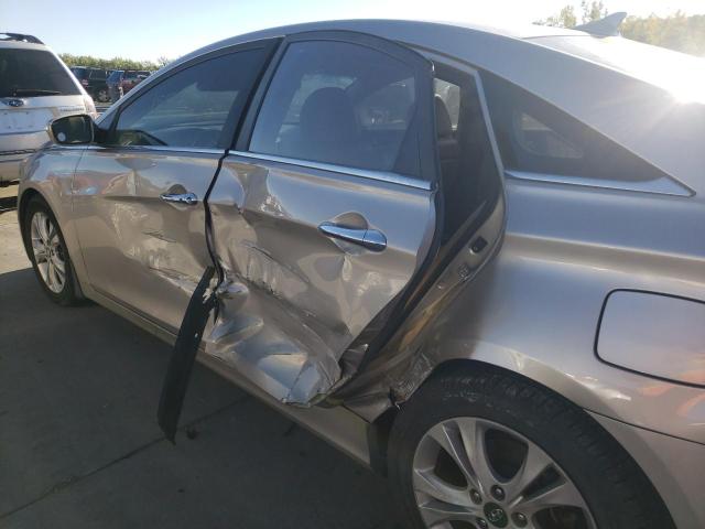 Photo 9 from auction – 2011 HYUNDAI SONATA SE with VIN 5NPEC4AC4BH114408
