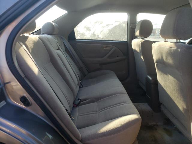 Photo 6 from auction – 2001 TOYOTA CAMRY CE with VIN 4T1BG22K71U114565