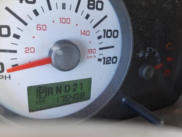 Photo 8 from auction – 2005 FORD ESCAPE LIM with VIN 1FMYU04145KB03357