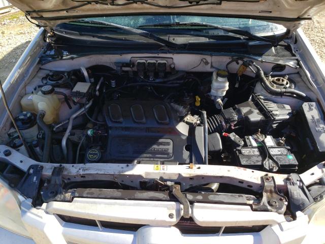 Photo 7 from auction – 2005 MAZDA TRIBUTE S with VIN 4F2CZ96165KM64574