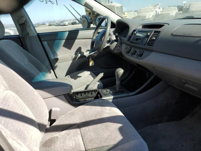 Photo 5 from auction – 2002 TOYOTA CAMRY LE with VIN JTDBE32K820063330