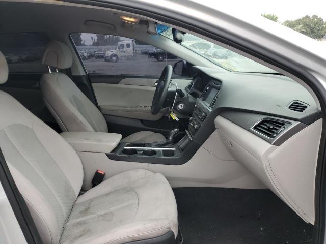 Photo 5 from auction – 2016 HYUNDAI SONATA SE with VIN 5NPE24AF2GH267714