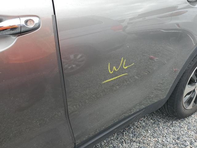 Photo 9 from auction – 2016 KIA SORENTO EX with VIN 5XYPH4A50GG102539