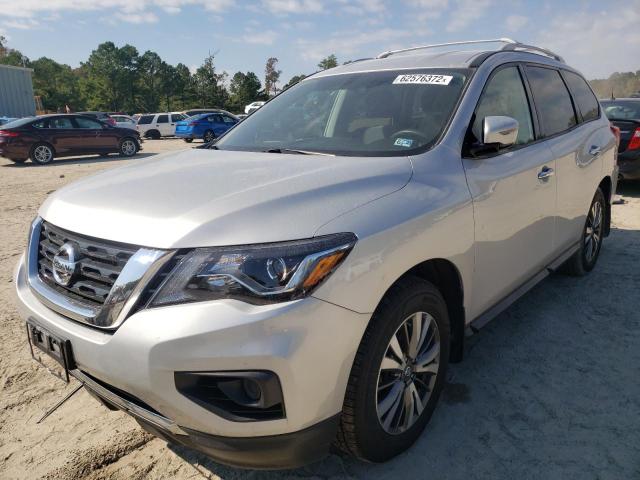 Photo 2 from auction – 2017 NISSAN PATHFINDER with VIN 5N1DR2MM5HC673159