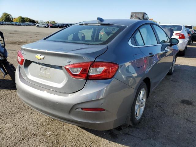 Photo 4 from auction – 2018 CHEVROLET CRUZE with VIN 1G1BE5SM7J7243216