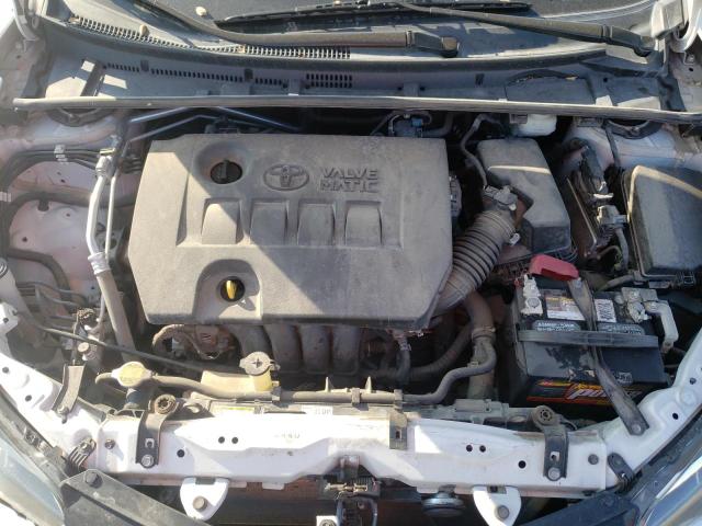 Photo 7 from auction – 2017 TOYOTA COROLLA LE with VIN 5YFBPRHE4HP647849