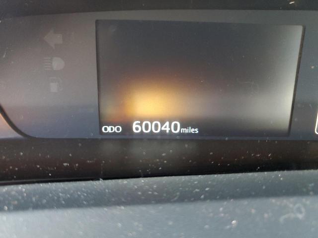 Photo 8 from auction – 2016 TOYOTA PRIUS with VIN JTDKARFU3G3513871