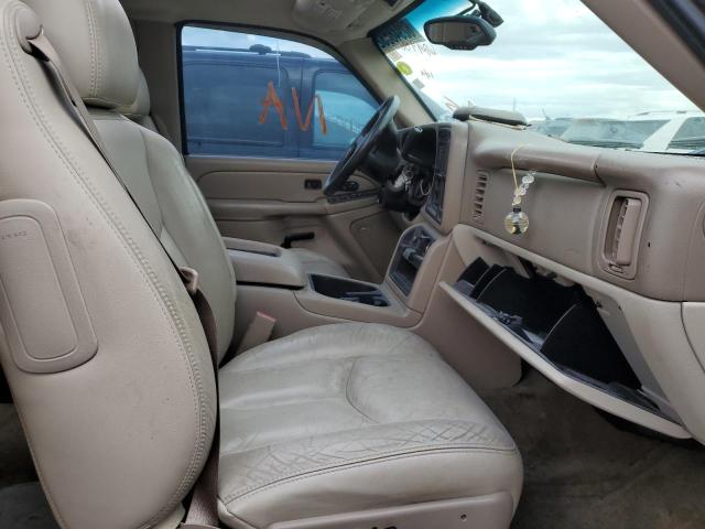 Photo 5 from auction – 2005 CHEVROLET SUBURBAN with VIN 3GNFK16Z75G230709