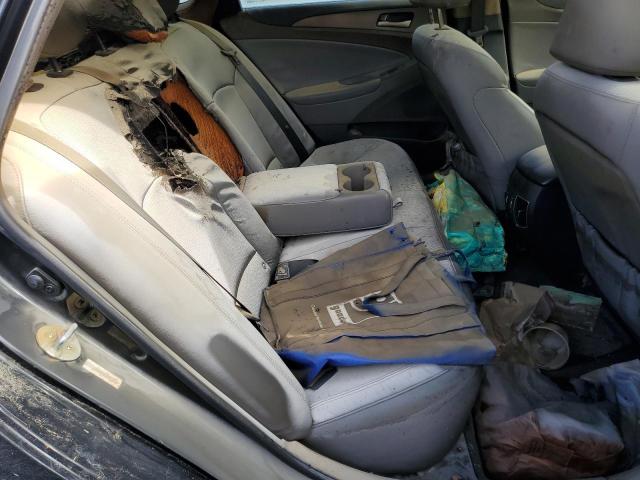 Photo 6 from auction – 2013 HYUNDAI SONATA HYB with VIN KMHEC4A41DA067773