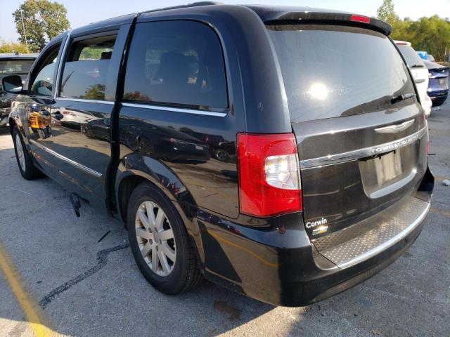 Photo 3 from auction – 2016 CHRYSLER TOWN & COU with VIN 2C4RC1BG3GR290832