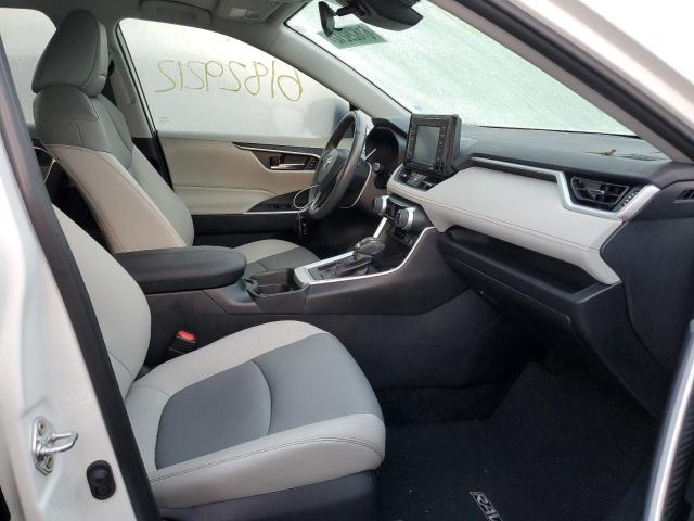 Photo 5 from auction – 2020 TOYOTA RAV4 XLE P with VIN 2T3C1RFVXLC085318