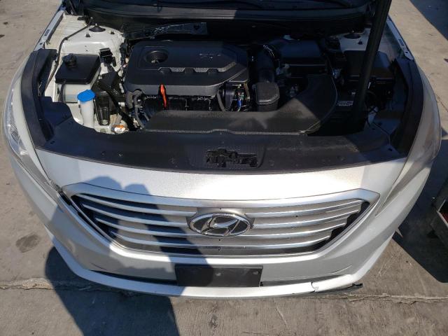 Photo 7 from auction – 2017 HYUNDAI SONATA SE with VIN 5NPE24AF4HH461968