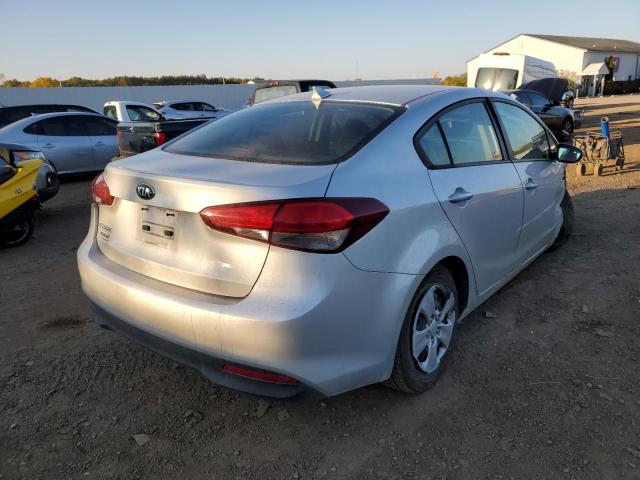 Photo 4 from auction – 2018 KIA FORTE LX with VIN 3KPFK4A77JE183560