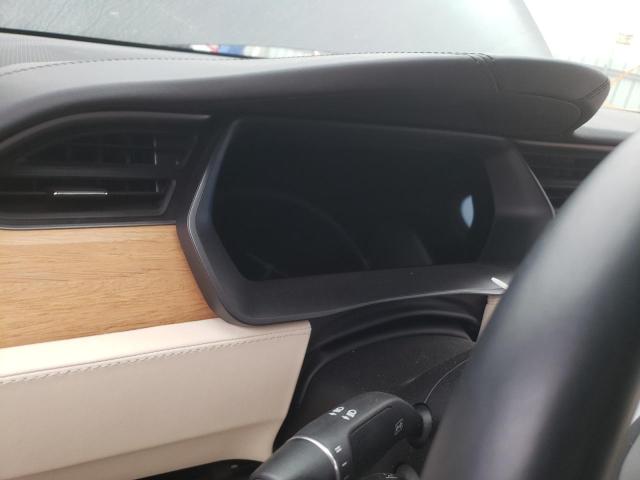 Photo 8 from auction – 2019 TESLA MODEL X with VIN 5YJXCDE28KF187094