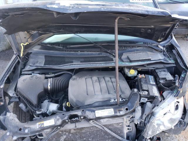 Photo 7 from auction – 2015 CHRYSLER TOWN & COU with VIN 2C4RC1BGXFR740863