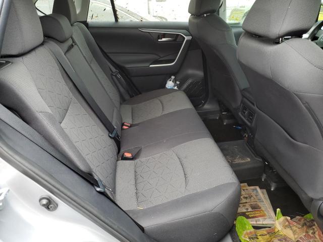 Photo 6 from auction – 2021 TOYOTA RAV4 XLE with VIN 2T3W1RFV4MC136861