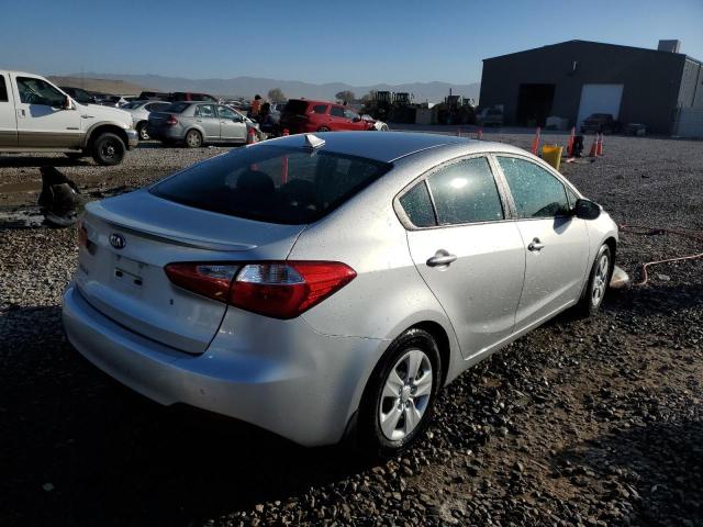 Photo 4 from auction – 2015 KIA FORTE LX with VIN KNAFK4A68F5317371
