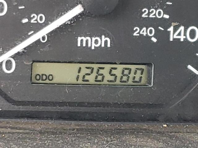 Photo 8 from auction – 1998 MAZDA 626 DX with VIN 1YVGF22C1W5740694