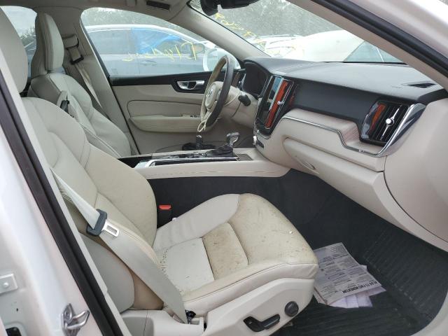 Photo 5 from auction – 2021 VOLVO XC60 T5 MO with VIN YV4102DK4M1798852